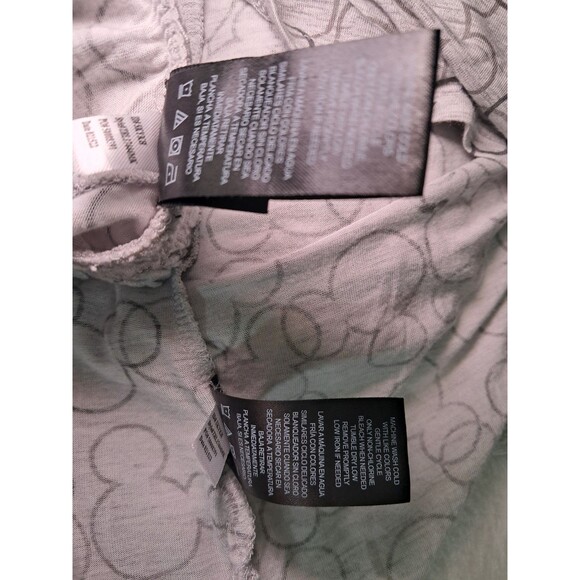 Disney Costco Mickey Mouse Womens Cozy Pajamas Shorts Set Pockets EUC Size M - Picture 12 of 12